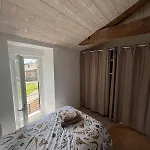 Hébergement de vacances L'atelier Jolie Maison De Charme Proche Puy Dufou