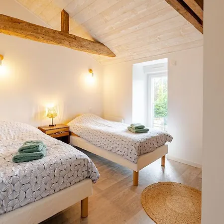 בית נופש L'atelier Jolie Maison De Charme Proche Puy Dufou *