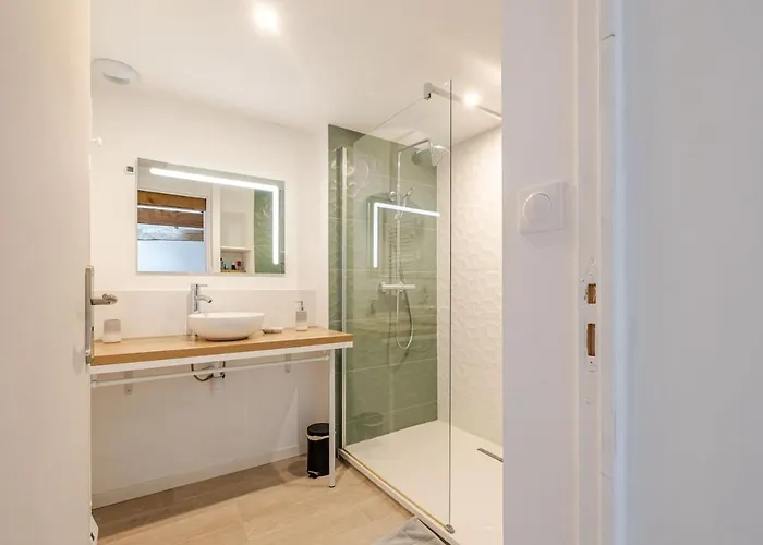 Holiday home L'atelier Jolie Maison De Charme Proche Puy Dufou *