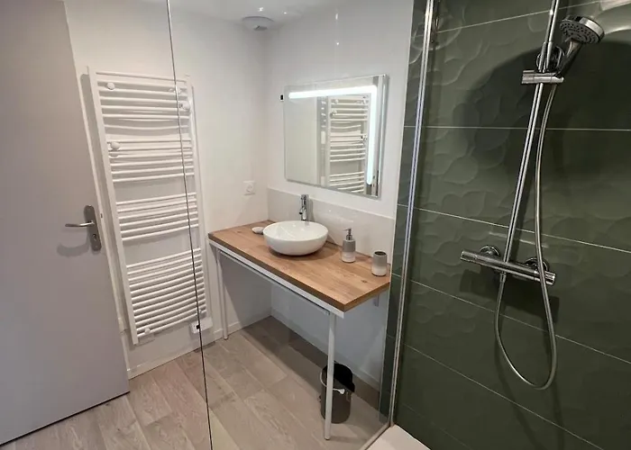 Holiday home L'atelier Jolie Maison De Charme Proche Puy Dufou La Flocelliere