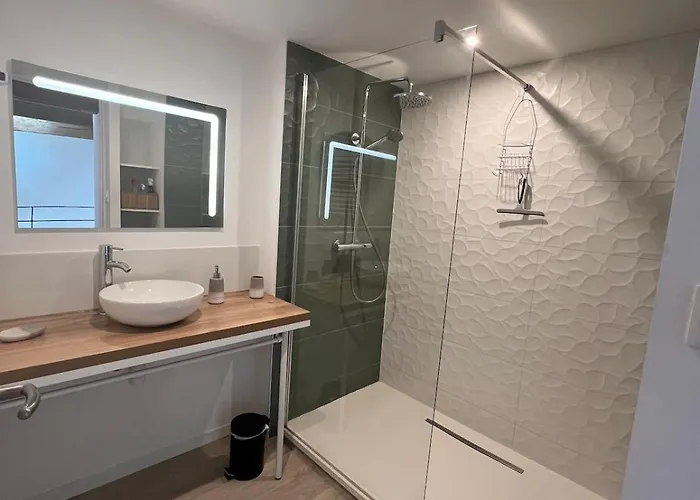 L'atelier Jolie Maison De Charme Proche Puy Dufou La Flocelliere